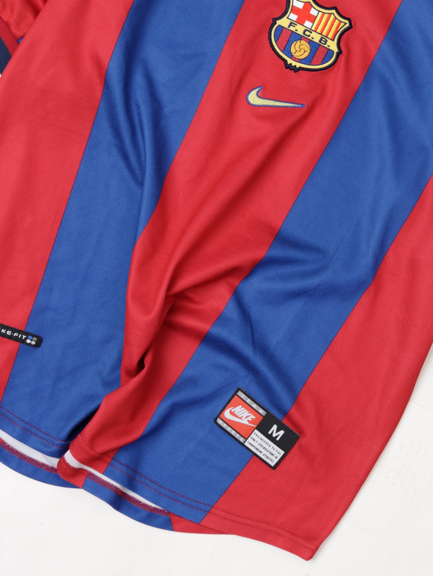 Nike M