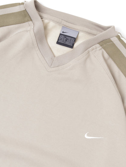 Nike L